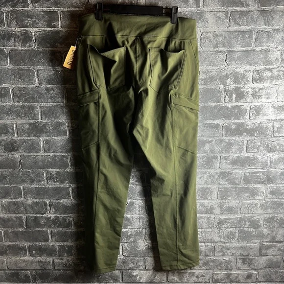 Duluth NoGa Namastash Olive Slim Leg Pant Large - Picture 4 of 6